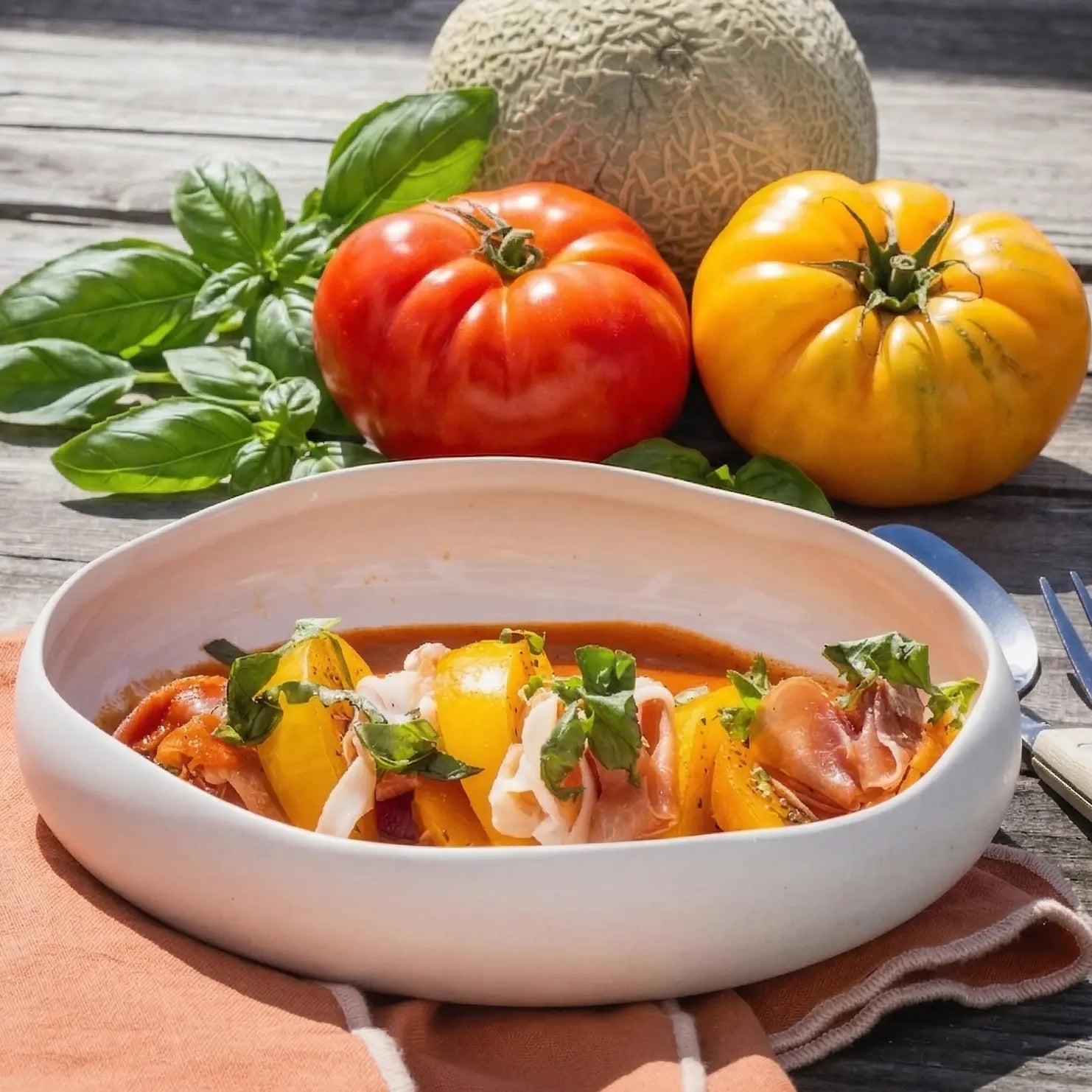 gaspacho et carpaccio légumes et jambon cru