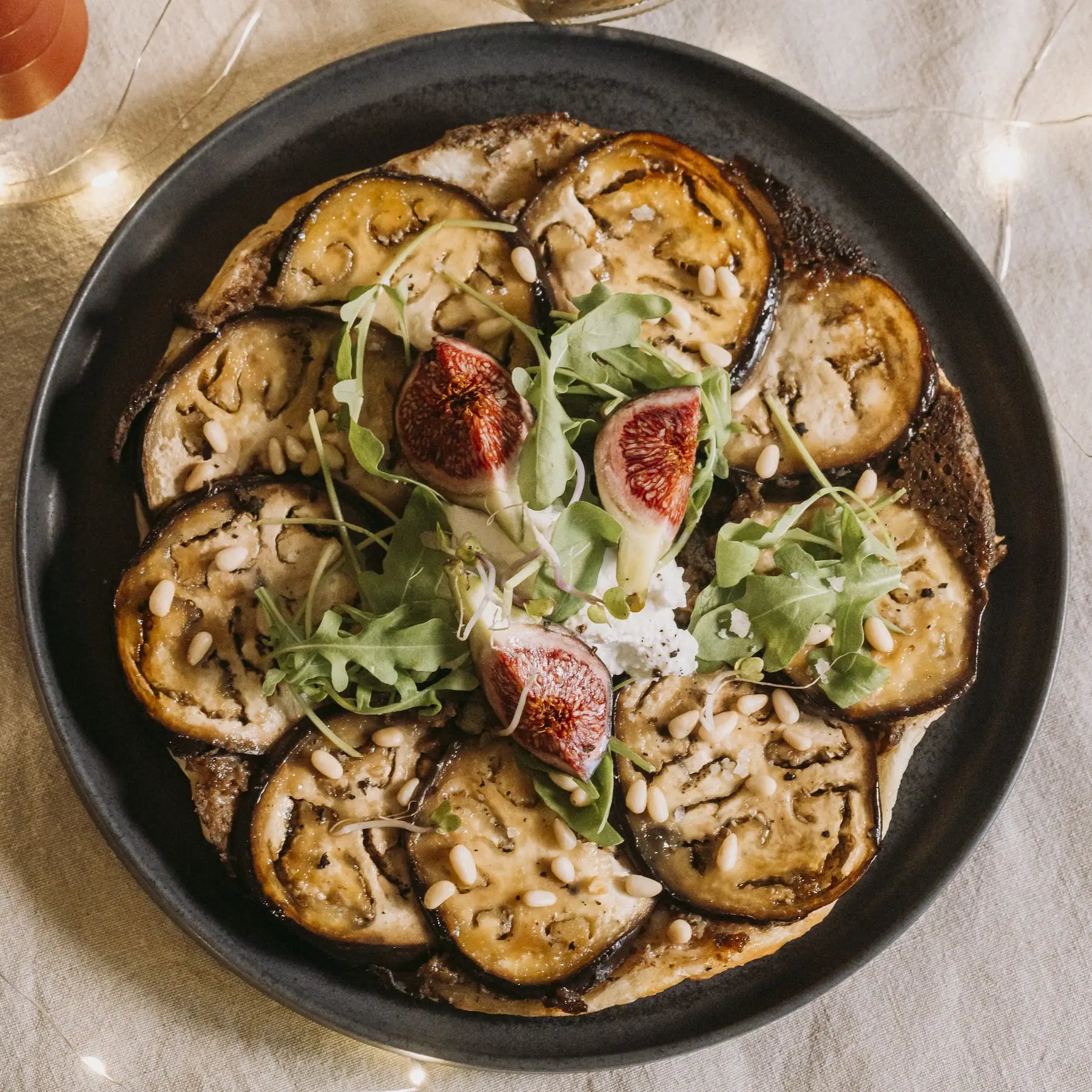 tarte tatin gourmande à l'aubergine et à la ricotta