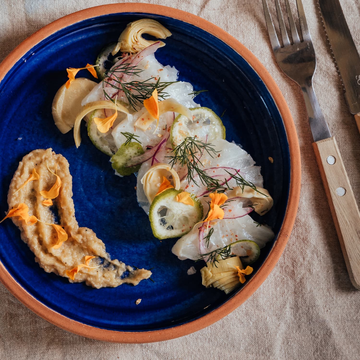 Carpaccio de cabillaud et crémeux d’artichaut