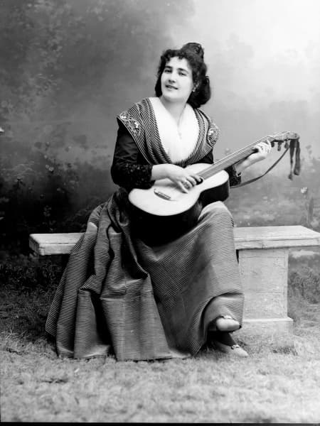 Connaissez-vous Fortunette ? La poétesse de Maussane les Alpilles