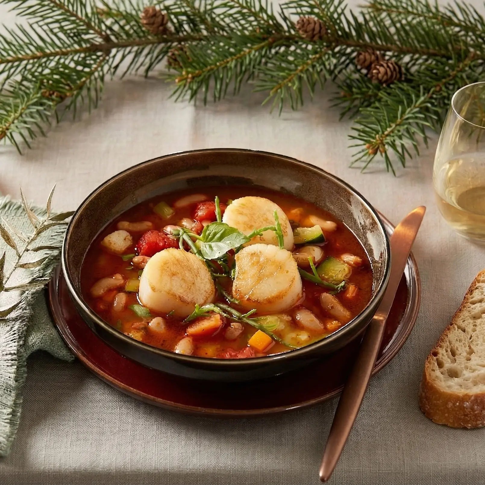 soupe au pistou aux noix de St Jacques rôties