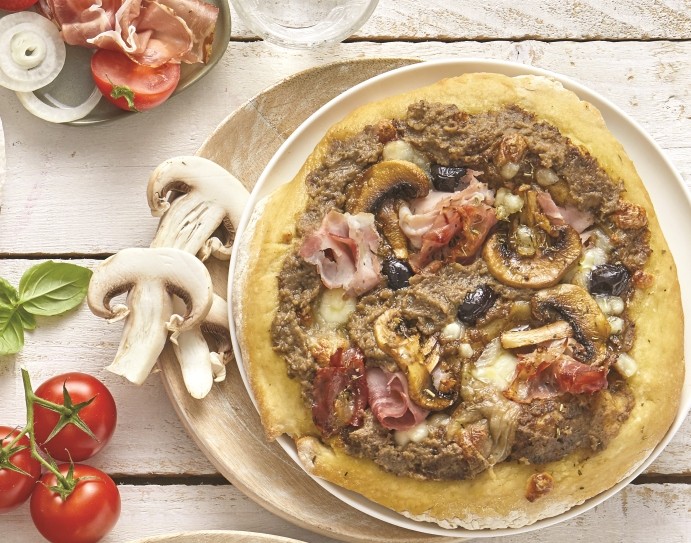 recette de pizza Caviar d'aubergine, jambon et mozzarella