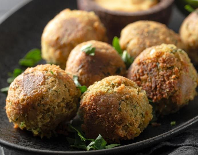 Falafel recipe with black tapenade heart