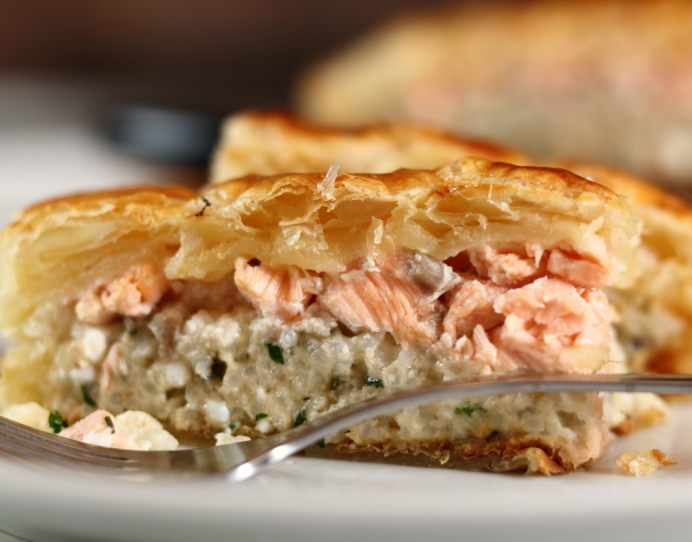 Recipe for smoked salmon and eggplant caviar pie