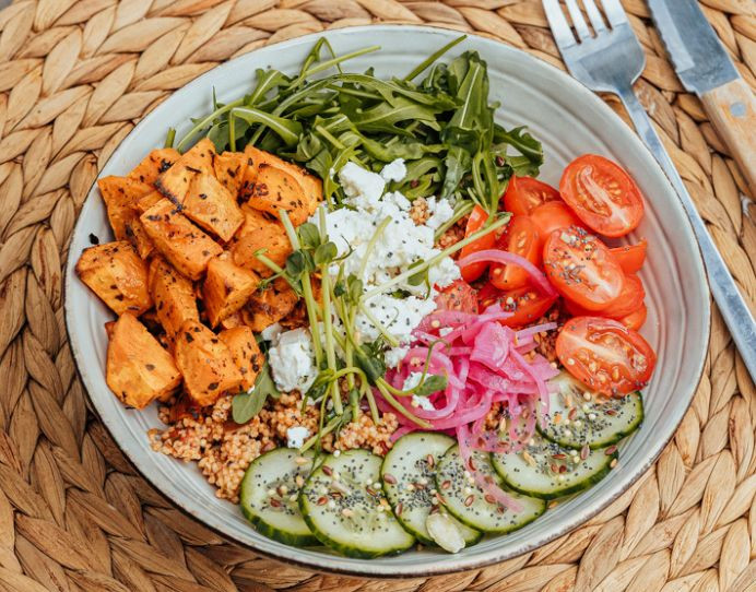 Recette de bowl méditerranéen